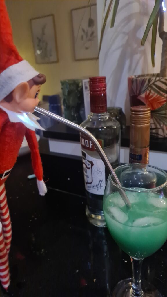 easy elf on the shelf ideas